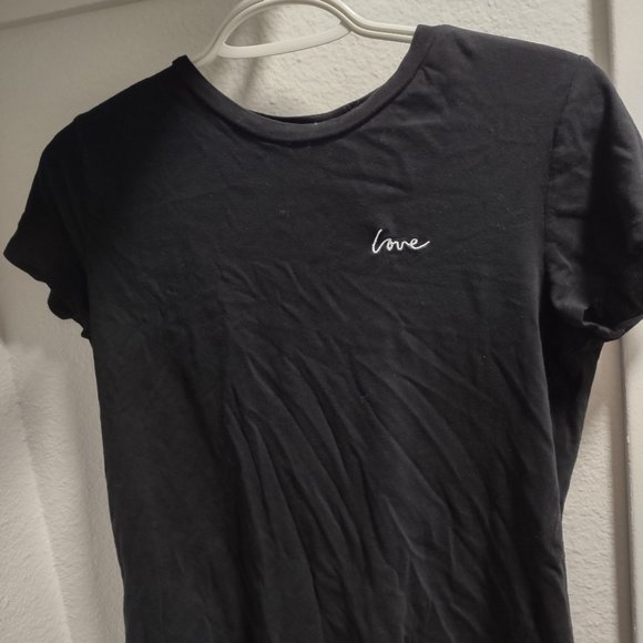 H&M Tops - Love Black t shirt